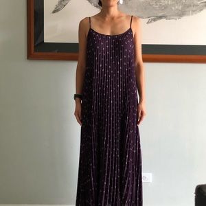 VINCE. Pleated Maxi dress